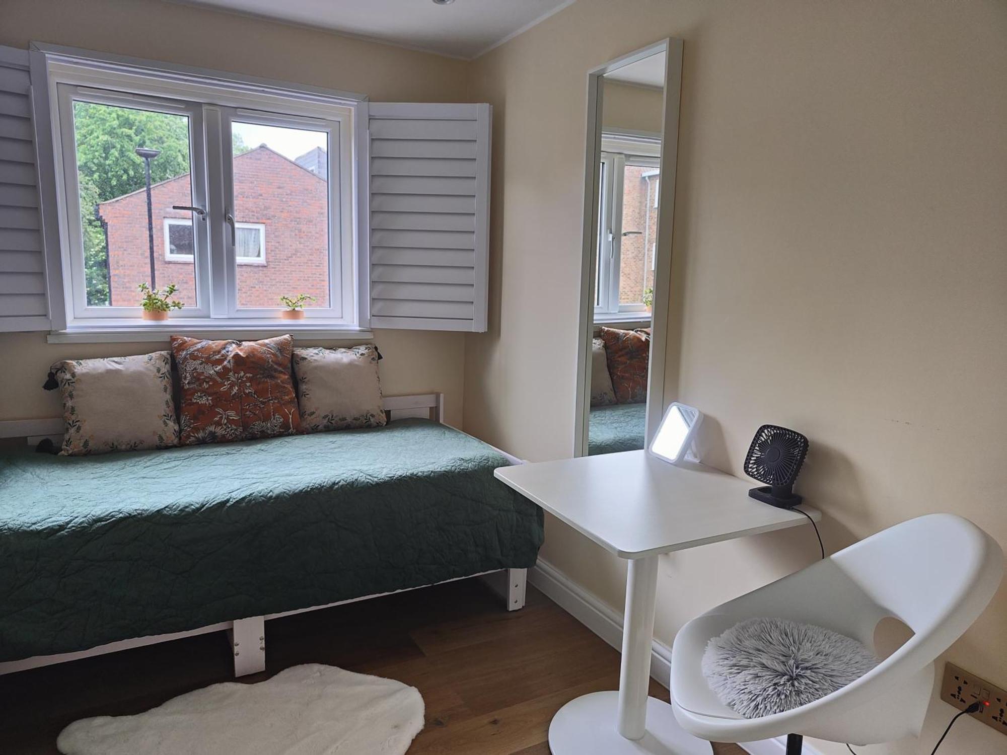 Clifton House O2 & Excel Rooms With Private Bathroom And Breakfast Option London Kültér fotó